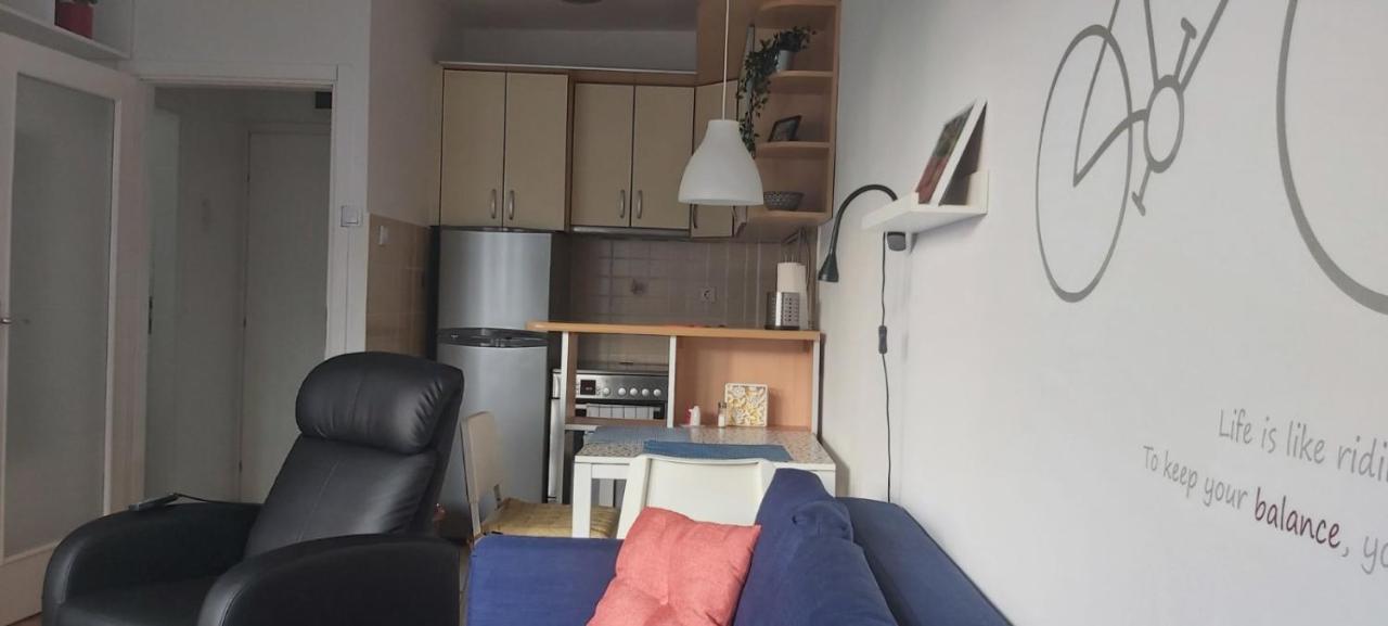 Anka Apartman สเมเดเรโว ภายนอก รูปภาพ