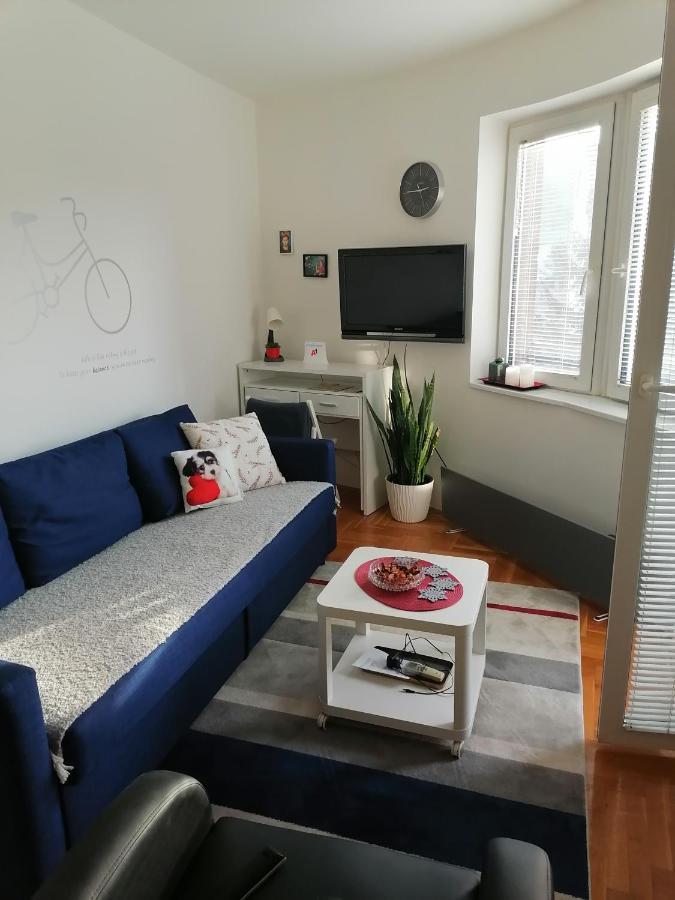 Anka Apartman สเมเดเรโว ภายนอก รูปภาพ